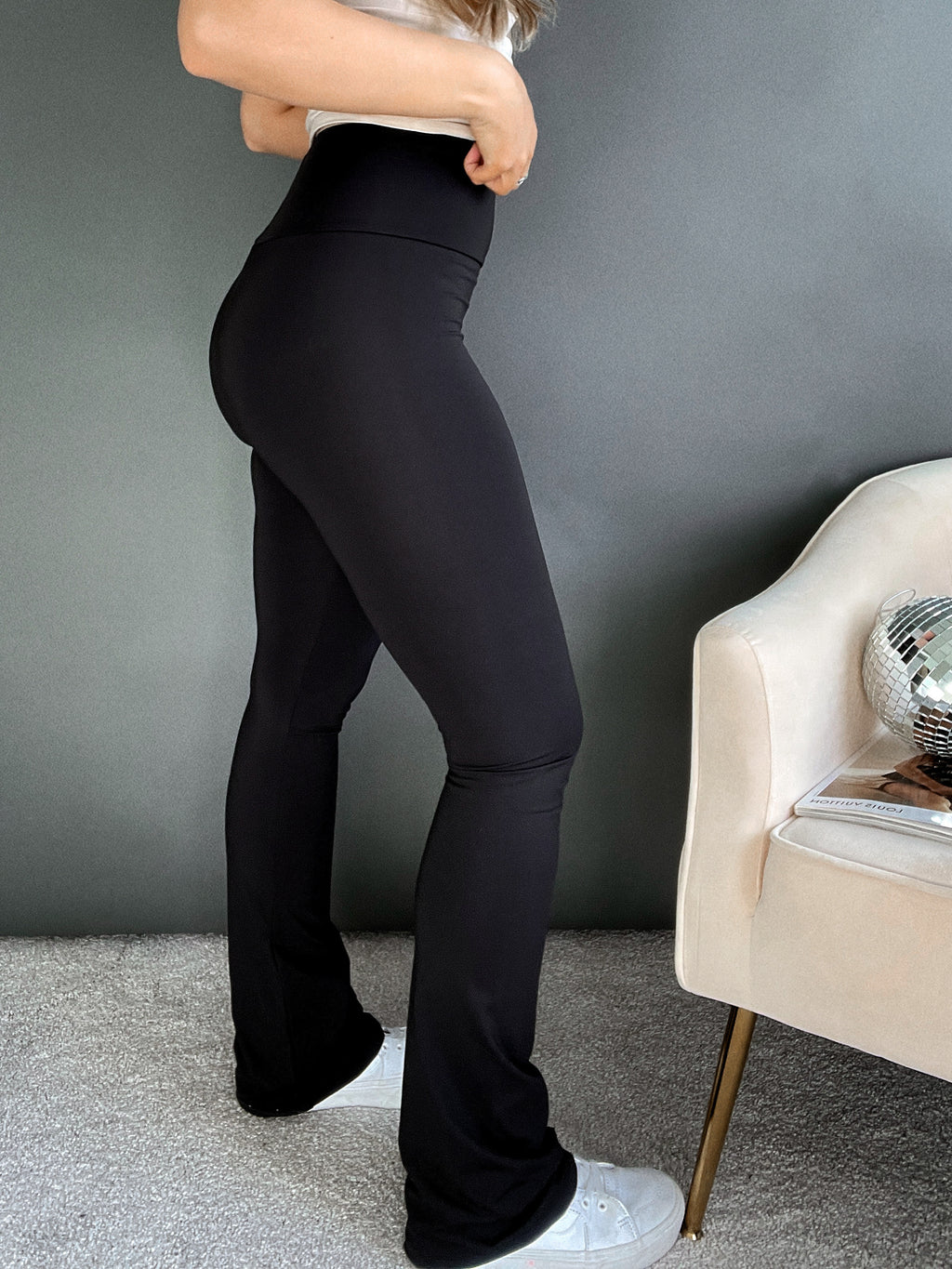 High Waisted Seamless Flare Leggings – The Cozy Momma