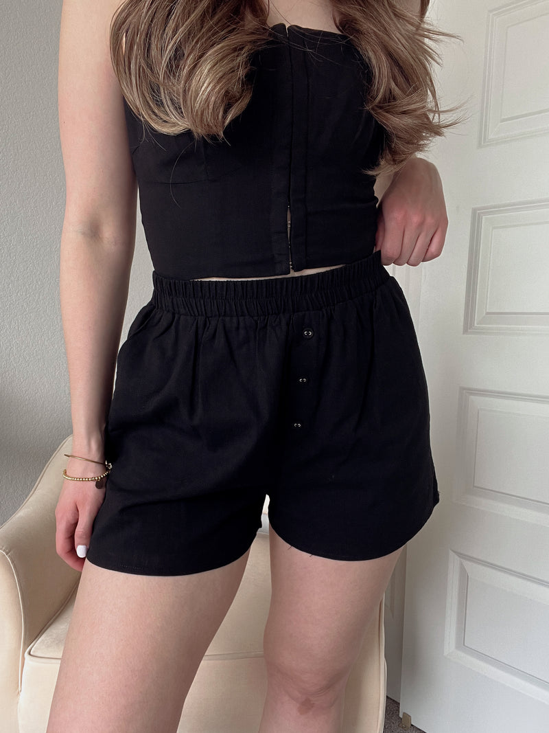 Andi High Waisted Linen Shorts (Black)