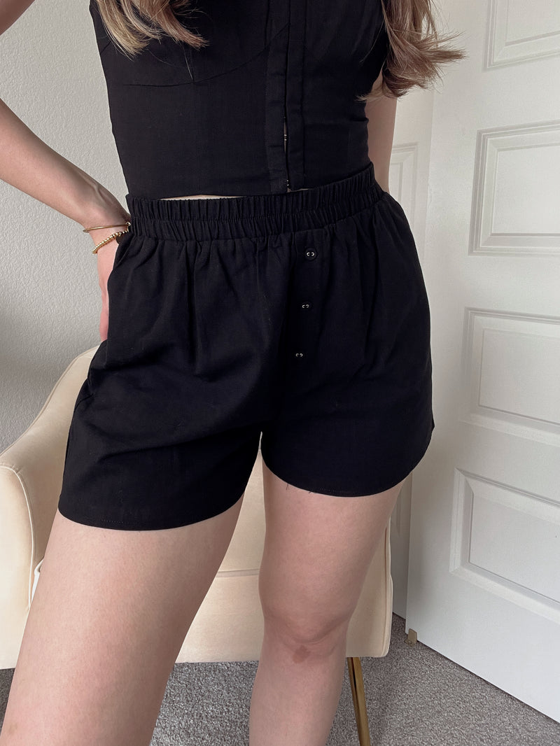 Andi High Waisted Linen Shorts (Black)