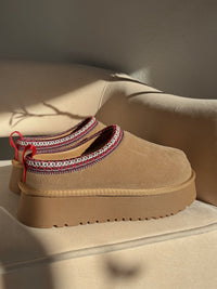 Montana Platform Slippers (Camel)