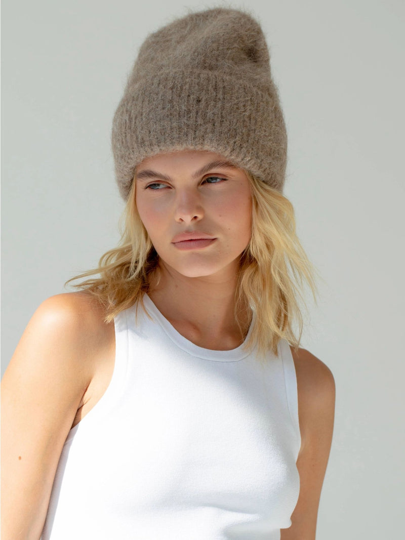 The Alpaca Wool Beanie (Beige Brown)